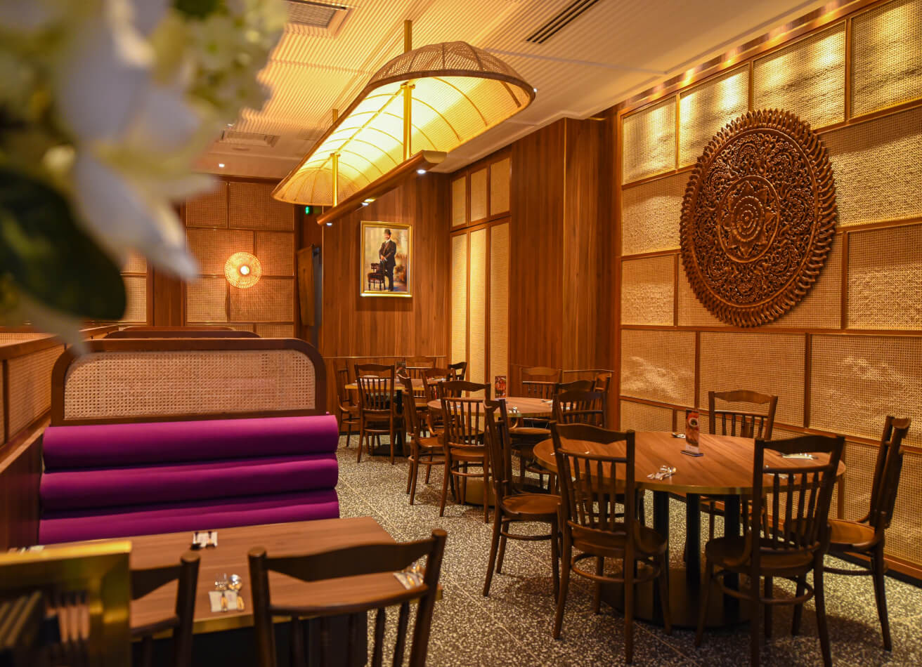 img-parathai-outlet2-1